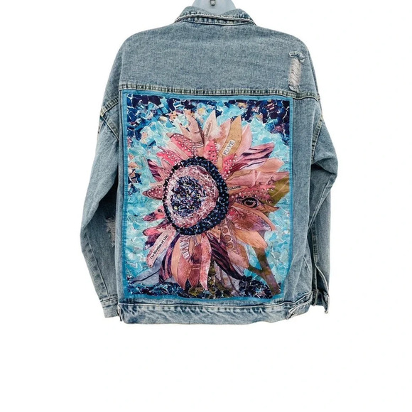 J.NNA Women's Distressed Denim Jean Jacket Small Flower Patch Beads Sequins - Picture 6 of 14